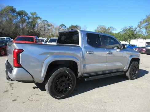 Used 2024 Toyota Tacoma SR5 image 7
