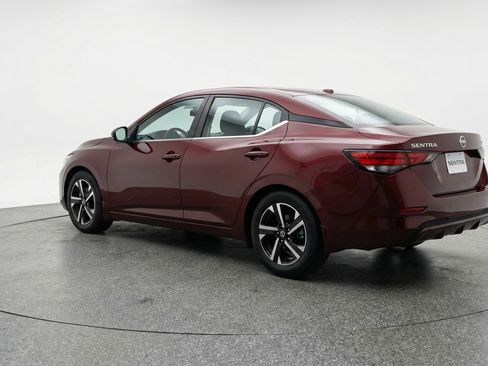 Used 2025 Nissan Sentra SV FWD image 6
