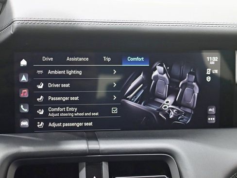 Used 2023 Porsche Taycan Turbo image 25