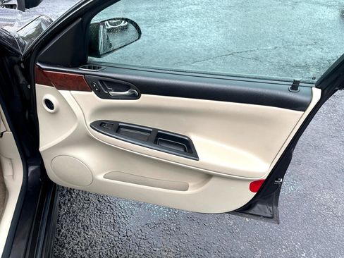 Used 2009 Chevrolet Impala LS image 27