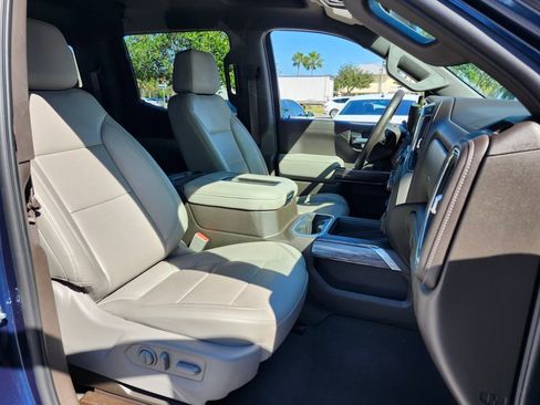 Used 2020 Chevrolet Silverado 1500 LTZ w/ LTZ Plus Package image 18