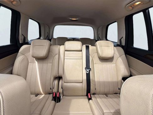 Used 2018 Mercedes-Benz GLS 450 4MATIC image 17
