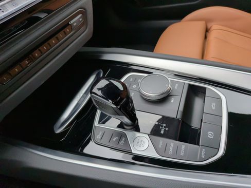 Used 2026 BMW Z4 M40i w/ Premium Package image 20