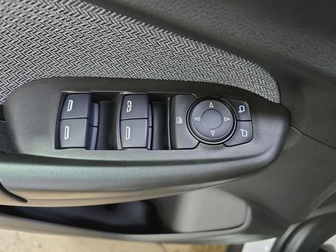 Used 2022 Chevrolet TrailBlazer LT w/ Convenience Package image 29