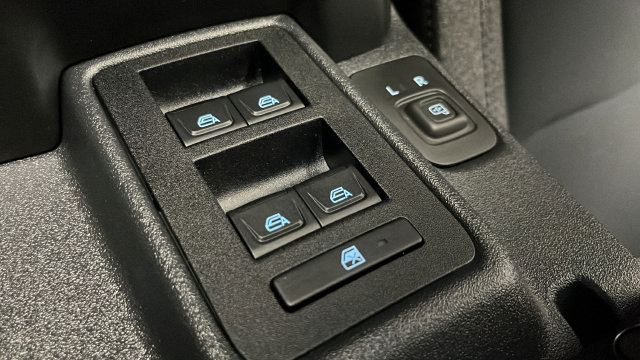 Used 2025 Ford Bronco Big Bend AWD/4WD image 32