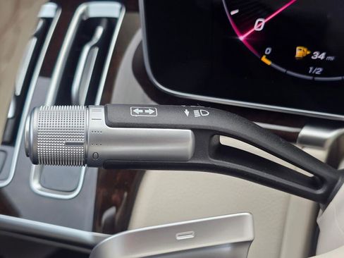 New 2026 Mercedes-Benz S 580 4MATIC Sedan image 36