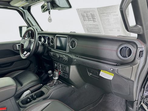 Used 2020 Jeep Gladiator Rubicon AWD/4WD image 29