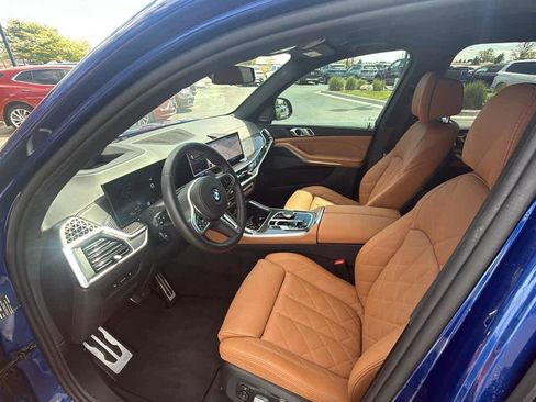 Used 2026 BMW X5 M60i AWD/4WD image 35