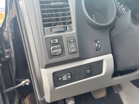 Used 2008 Toyota Tundra 2WD Regular Cab image 12