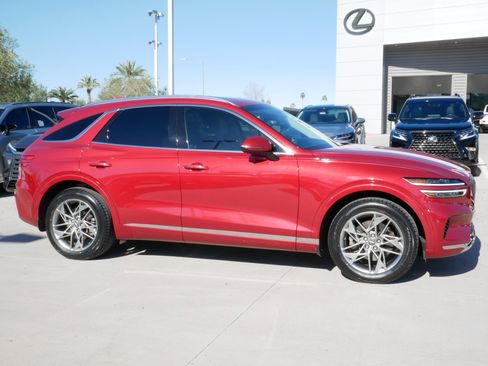 Used 2022 Genesis GV70 2.5T w/ Advanced Package image 13