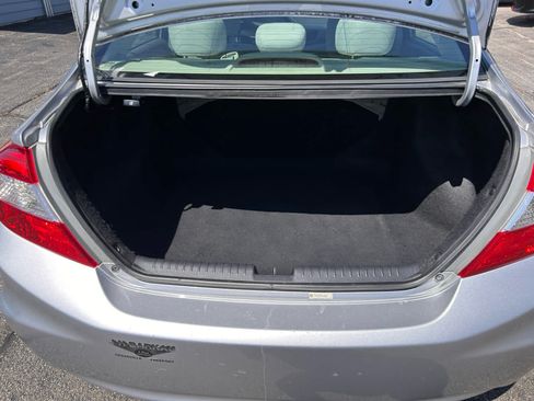 Used 2012 Honda Civic LX image 23
