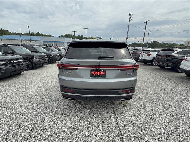 Used 2026 Buick Enclave Preferred AWD/4WD image 7