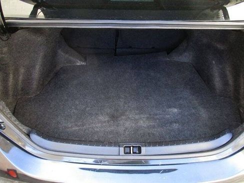 Used 2014 Toyota Corolla L FWD image 17