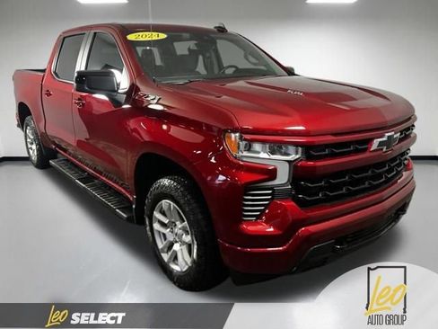 Used 2024 Chevrolet Silverado 1500 RST w/ Convenience Package II AWD/4WD image 9