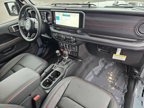 New 2026 Jeep Wrangler Rubicon AWD/4WD image 15