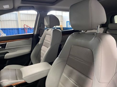 Used 2022 Honda CR-V Touring image 21