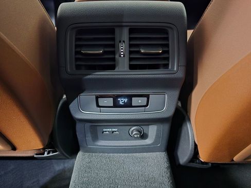 Used 2023 Audi Q5 2.0T Premium w/ Convenience Package image 21