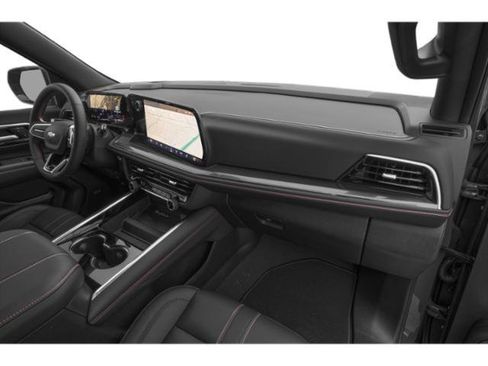 New 2026 Chevrolet Suburban RST AWD/4WD image 17