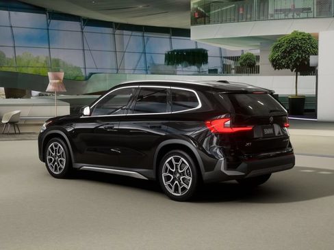 Used 2026 BMW X1 xDrive28i w/ Technology Package AWD/4WD image 28