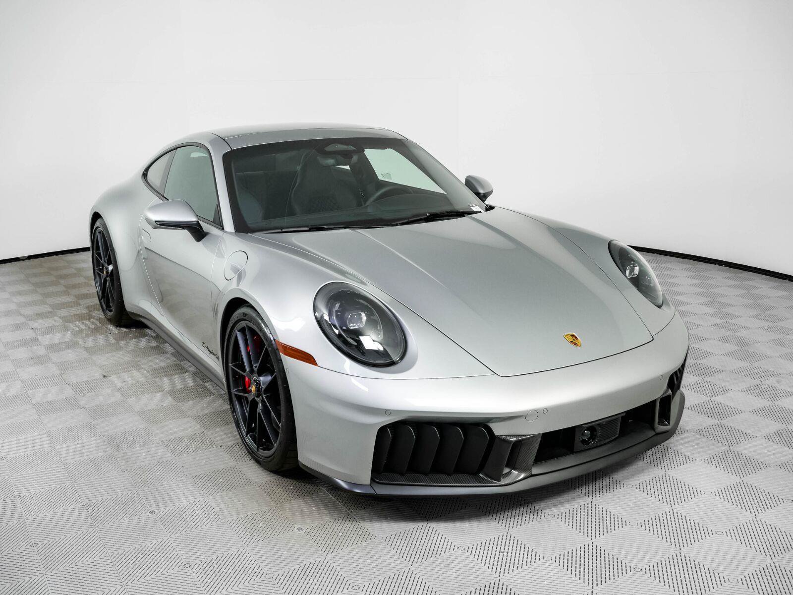 New 2026 Porsche 911 Carrera GTS RWD image 22