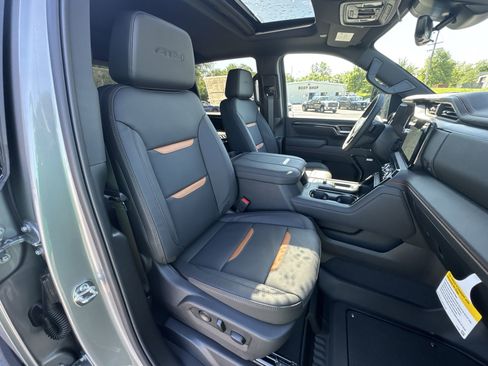 New 2026 GMC Sierra 2500 AT4 w/ AT4 Premium Plus Package AWD/4WD image 26
