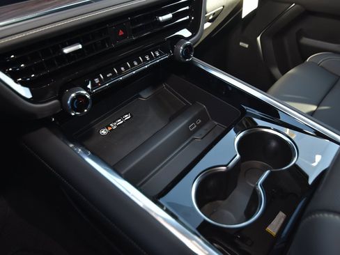 New 2026 Chevrolet Tahoe Premier image 19