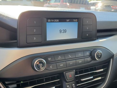 Used 2021 Ford Escape S FWD image 18