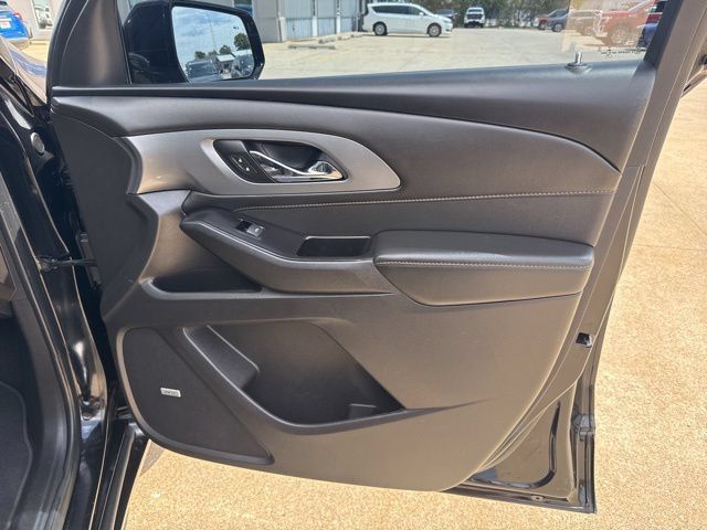 Used 2020 Chevrolet Traverse Premier w/ Redline Edition AWD/4WD image 29