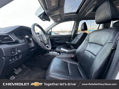 Used 2018 Honda Pilot Touring image 26