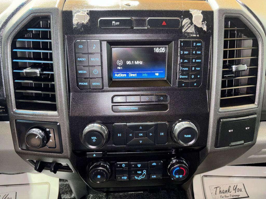 Used 2017 Ford F250 XL w/ Power Equipment Group AWD/4WD image 19