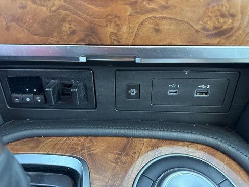 Certified 2023 Nissan Armada SL w/ Captain's Chairs Package image 25