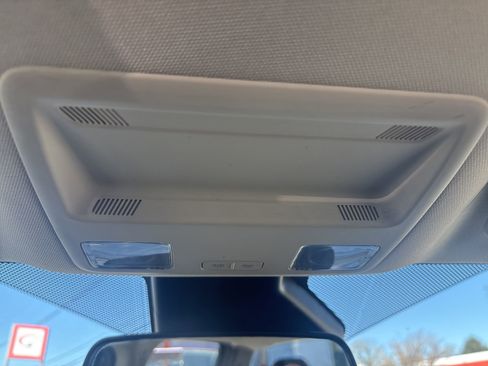 Used 2019 Ford Ranger XL w/ Equipment Group 101A Mid RWD image 34