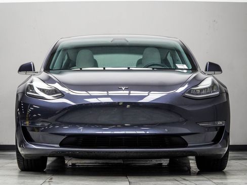 Used 2020 Tesla Model 3 Long Range AWD/4WD image 7