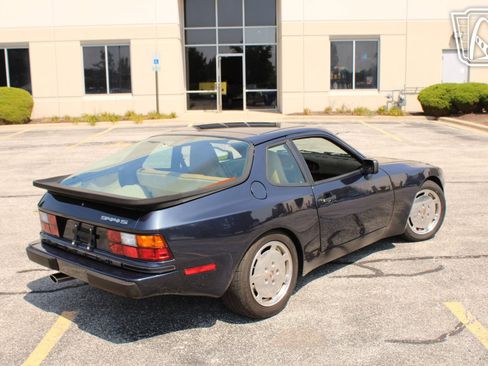 Used 1987 Porsche 944 S image 34