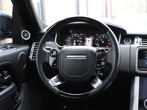 Used 2018 Land Rover Range Rover Supercharged image 19