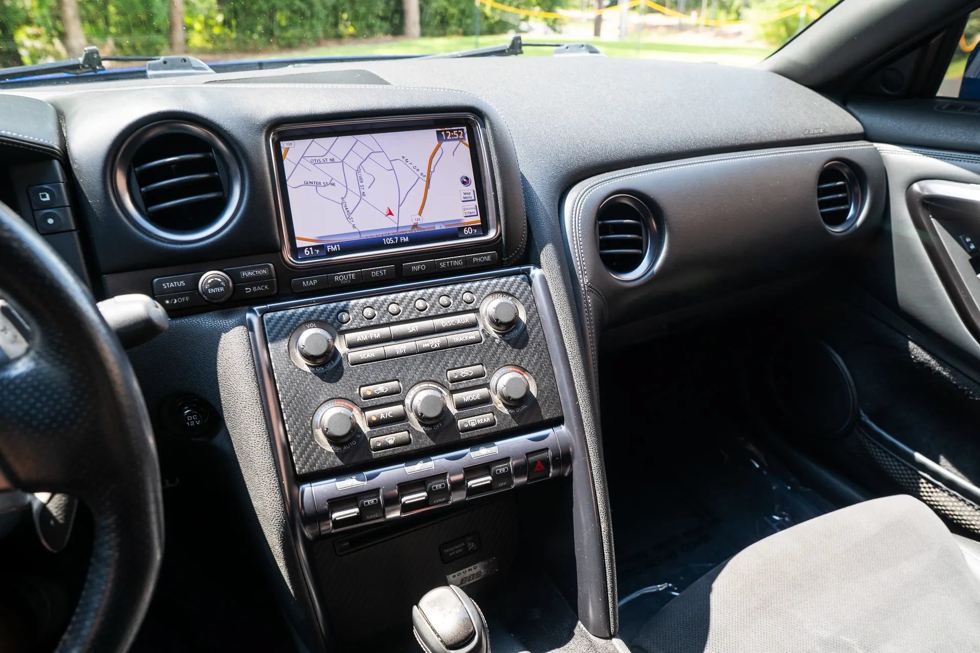 Used 2013 Nissan GT-R Premium AWD/4WD image 35