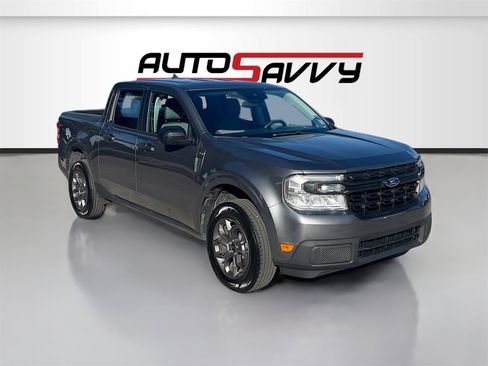 Used 2023 Ford Maverick XLT image 1