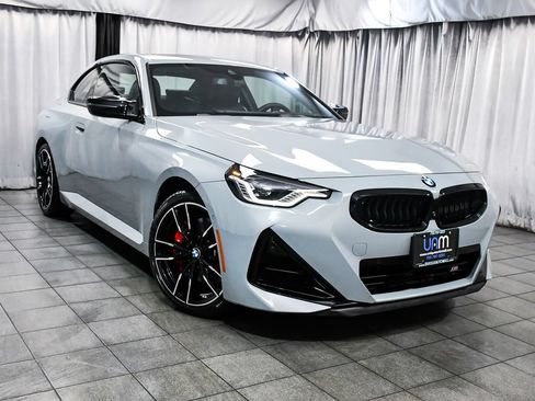 Used 2026 BMW M240i xDrive Coupe AWD/4WD image 3