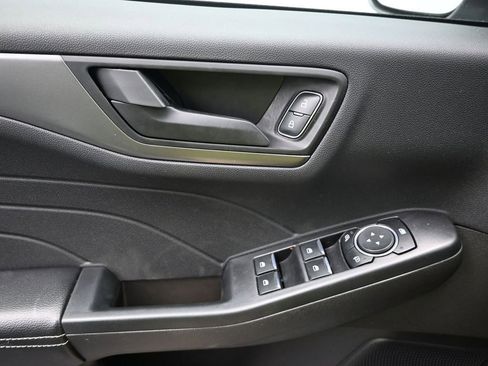 Used 2023 Ford Escape Active image 17