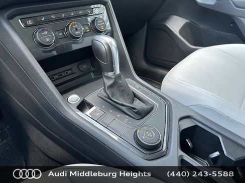 Used 2019 Volkswagen Tiguan SE w/ Panoramic Sunroof Package AWD/4WD image 35