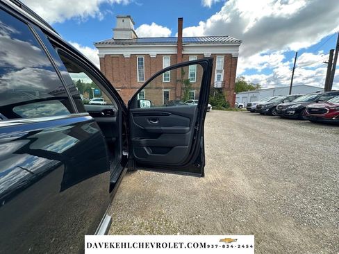 Used 2025 Honda Pilot Elite image 30