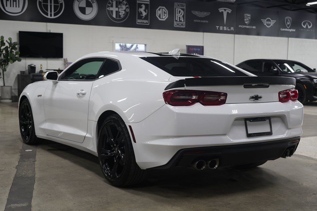 Used 2022 Chevrolet Camaro LT w/ Technology Package RWD image 3