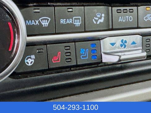 Used 2024 Ford Expedition Limited AWD/4WD image 23