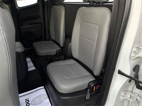 Used 2018 Chevrolet Colorado W/T w/ WT Convenience Package image 13