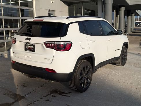 New 2026 Jeep Compass Latitude image 6