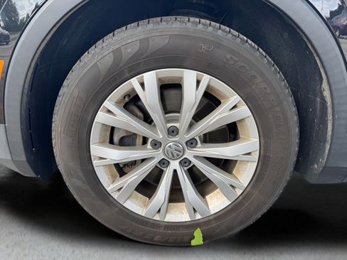 Used 2019 Volkswagen Tiguan S w/ Driver Assistance Package FWD image 30