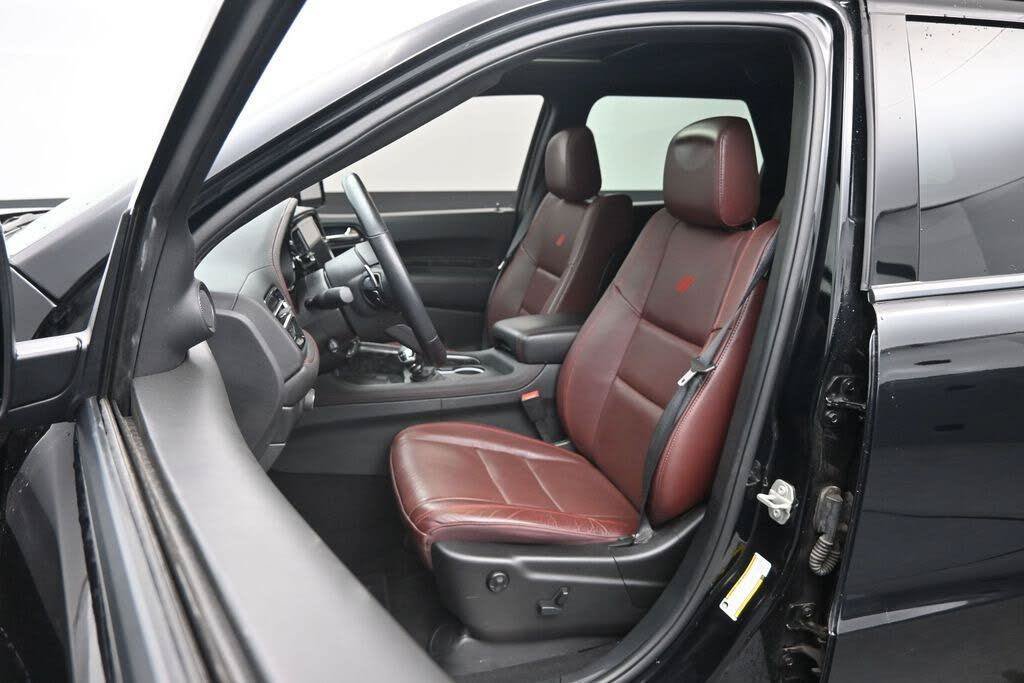 Used 2024 Dodge Durango R/T w/ Tow 'N Go Group AWD/4WD image 13