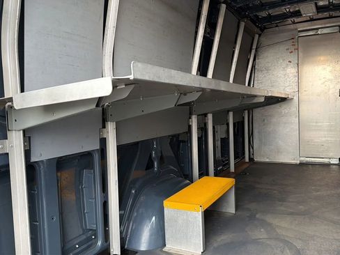 Used 2019 Mercedes-Benz Sprinter 170 image 4