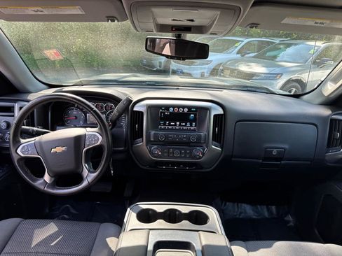 Used 2018 Chevrolet Silverado 1500 LT w/ All Star Edition AWD/4WD image 31