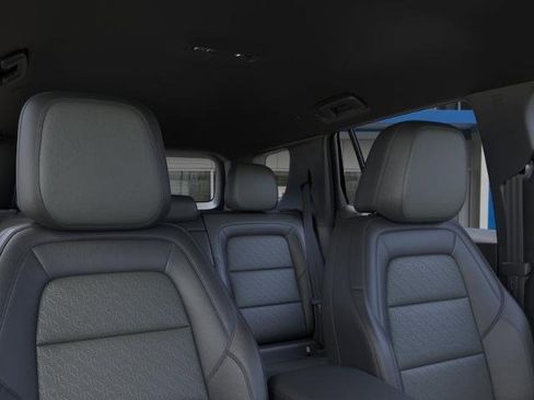 New 2026 Chevrolet Equinox LT w/ Convenience Package II FWD image 24
